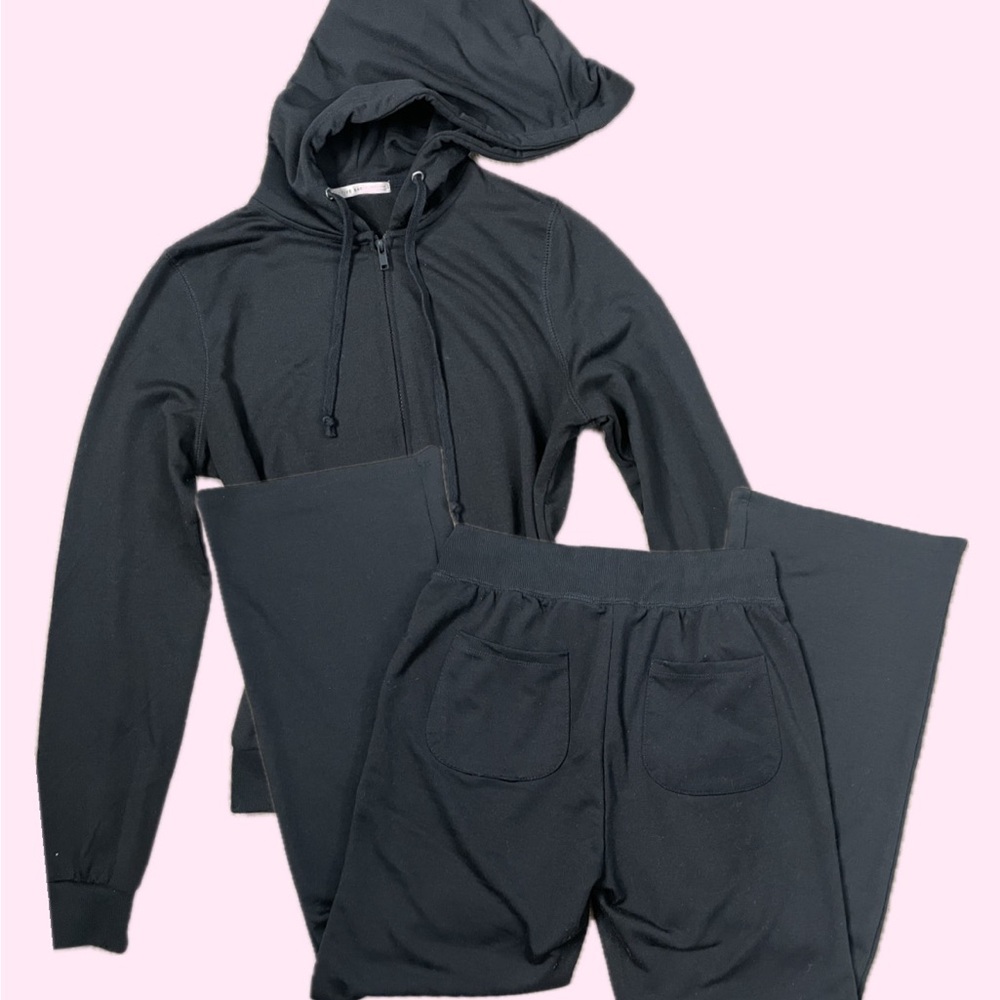 Women’s Black Hooded Sweatpants Jumpsuit Set